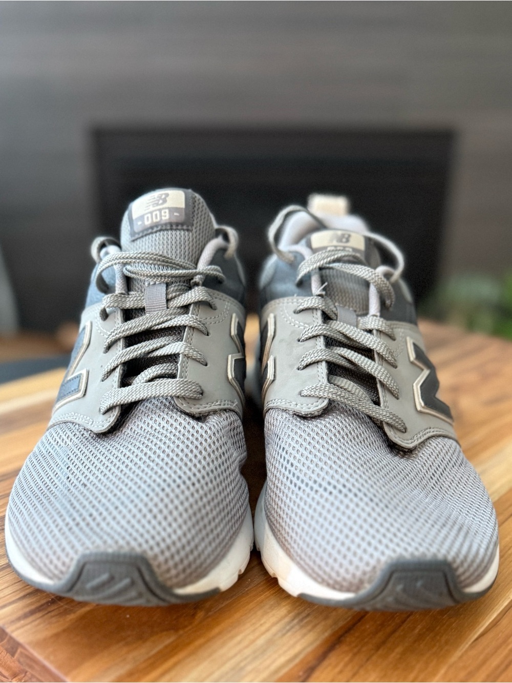 New Balance Men’s Gray Mesh Athletic Sneakers